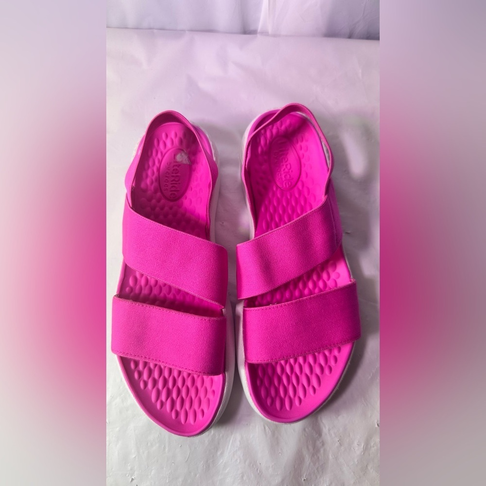 Crocs Women’s LiteRide Sandal — Hot Pink - Picture 4 of 9